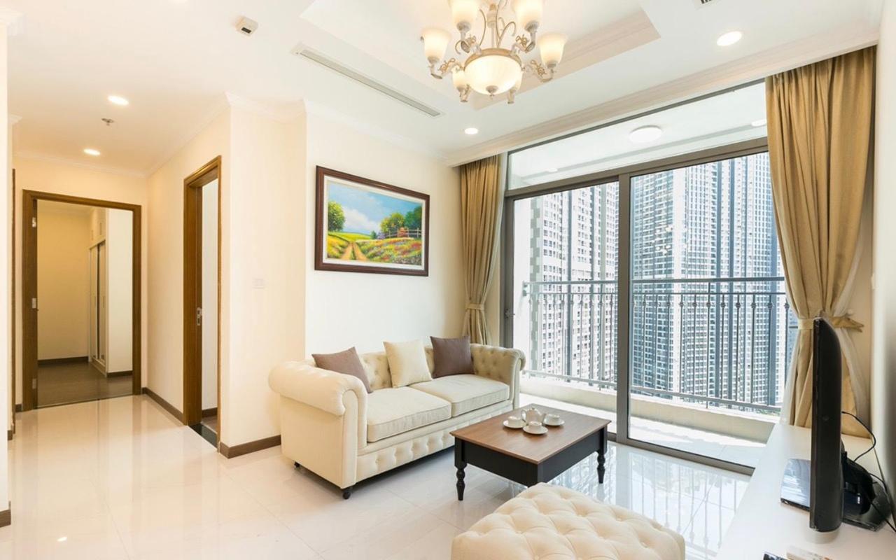 Homes By Christine - Vinhomes Central Park Хошимин Екстериор снимка
