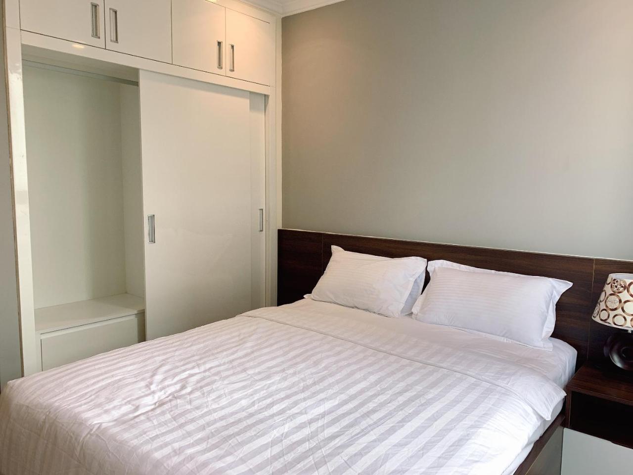 Homes By Christine - Vinhomes Central Park Хошимин Екстериор снимка