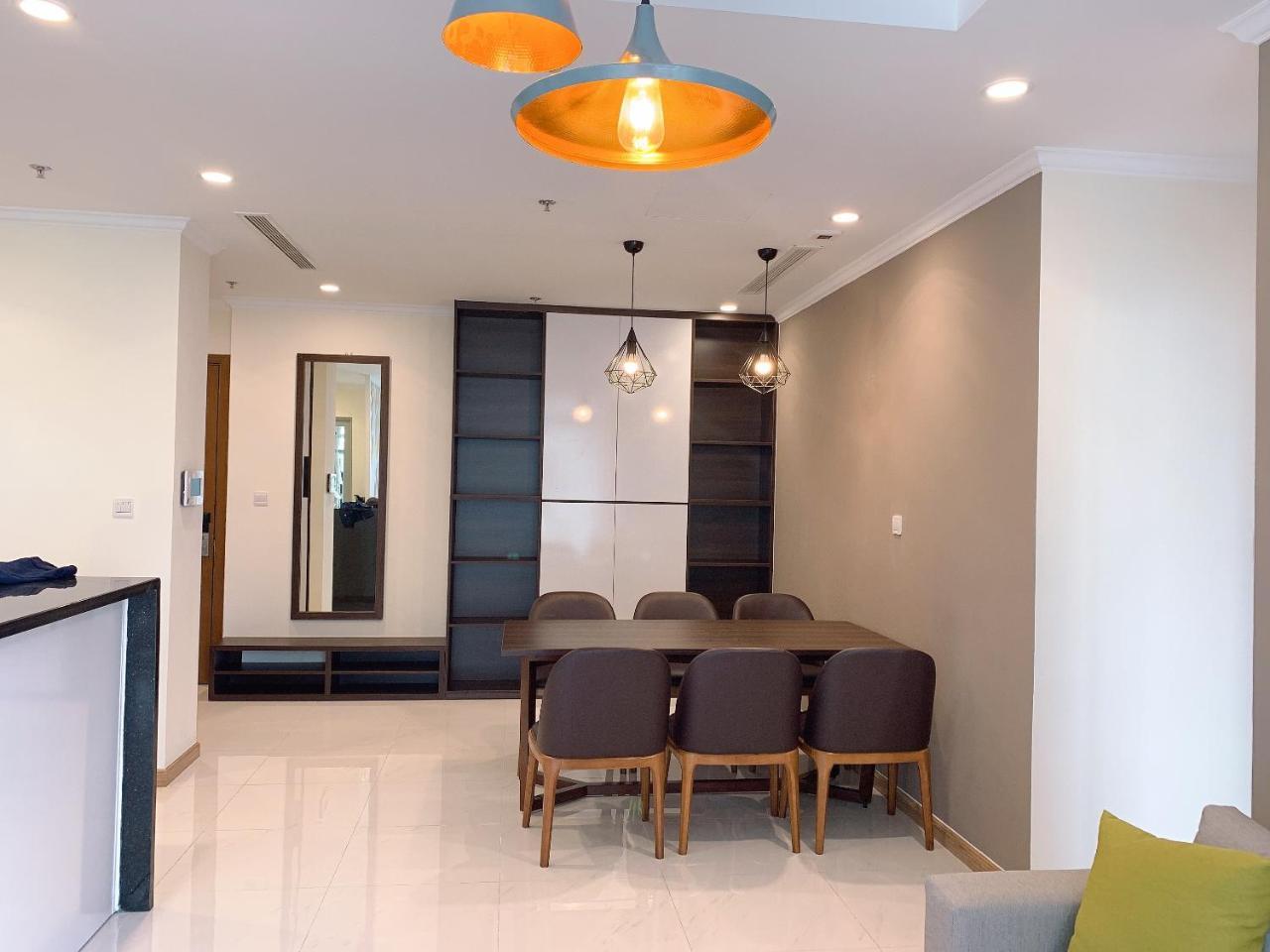 Homes By Christine - Vinhomes Central Park Хошимин Екстериор снимка