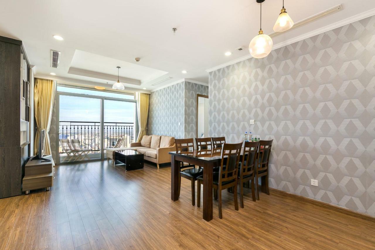 Homes By Christine - Vinhomes Central Park Хошимин Екстериор снимка